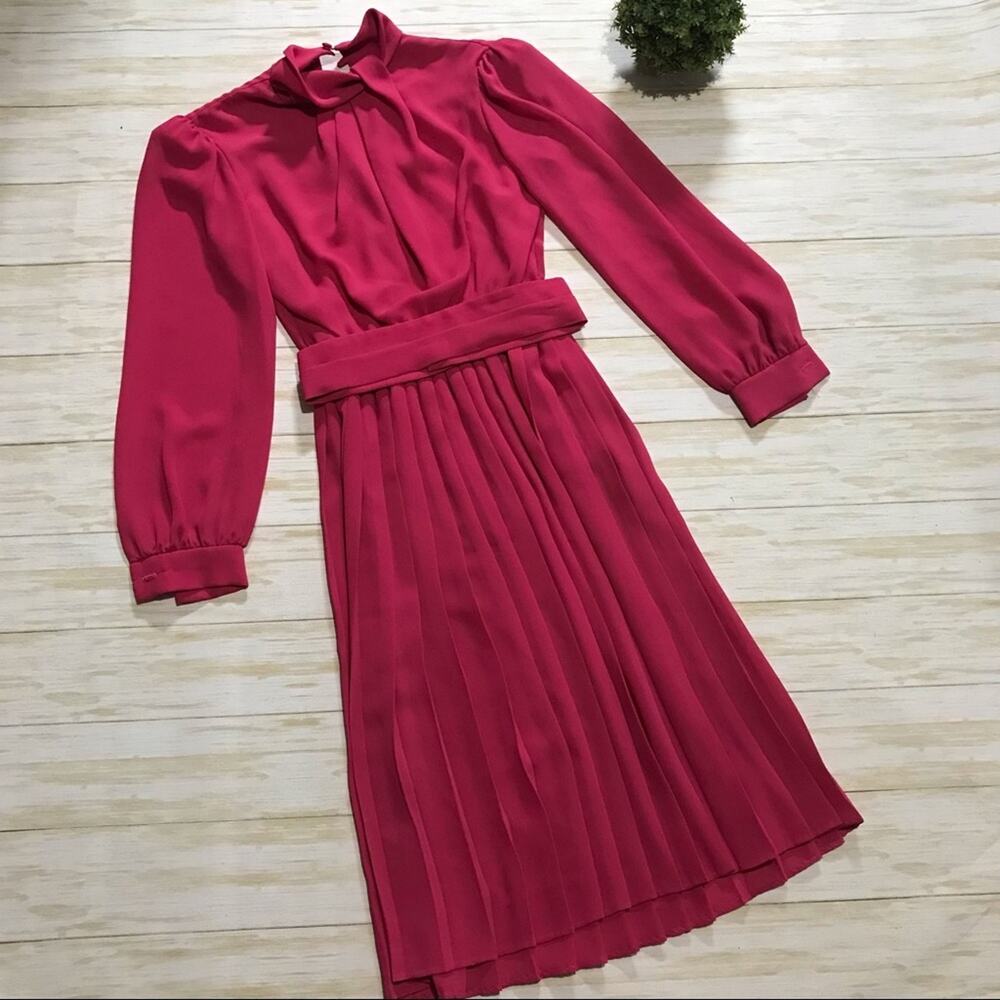 Women's Pleated Long-Sleeve Dress in Fuchsia